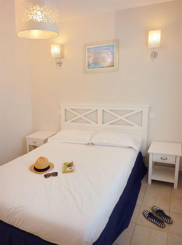 Aparthotel Pierre & Du Golf De Pont Royal En Provence 3*