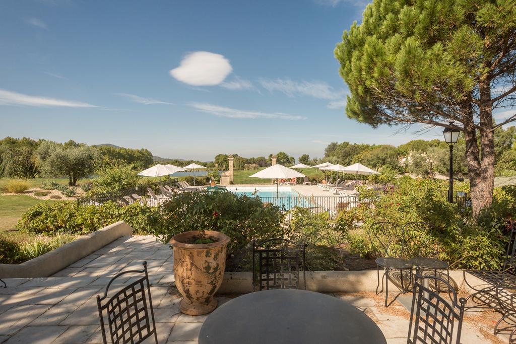 Pierre & Du Golf De Pont Royal En Provence